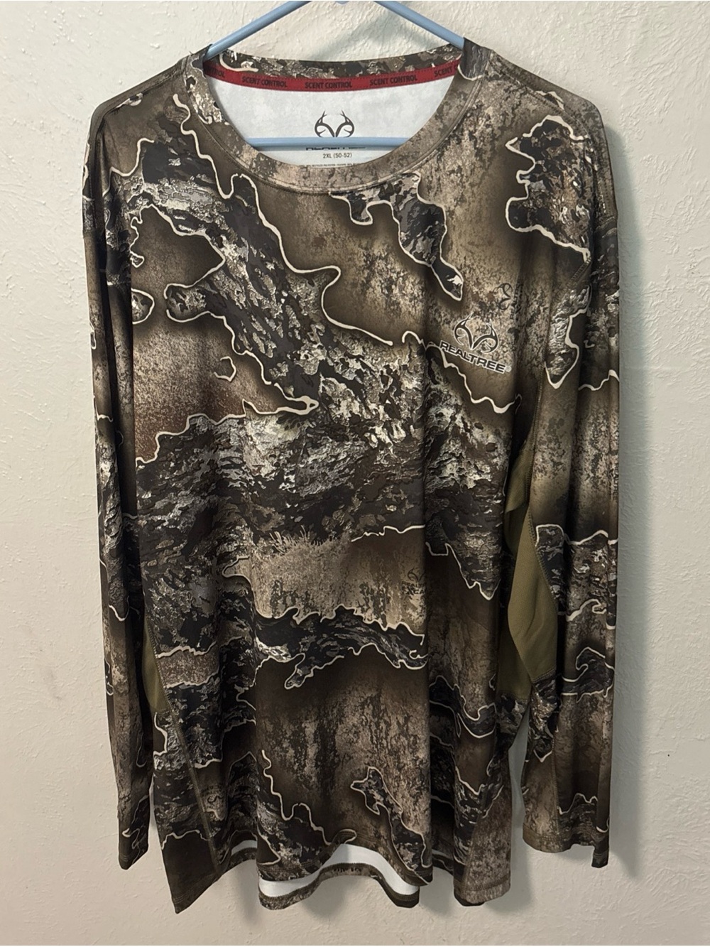 Realtree Men’s Long Sleeve Camo Shirt in Brown and Olive